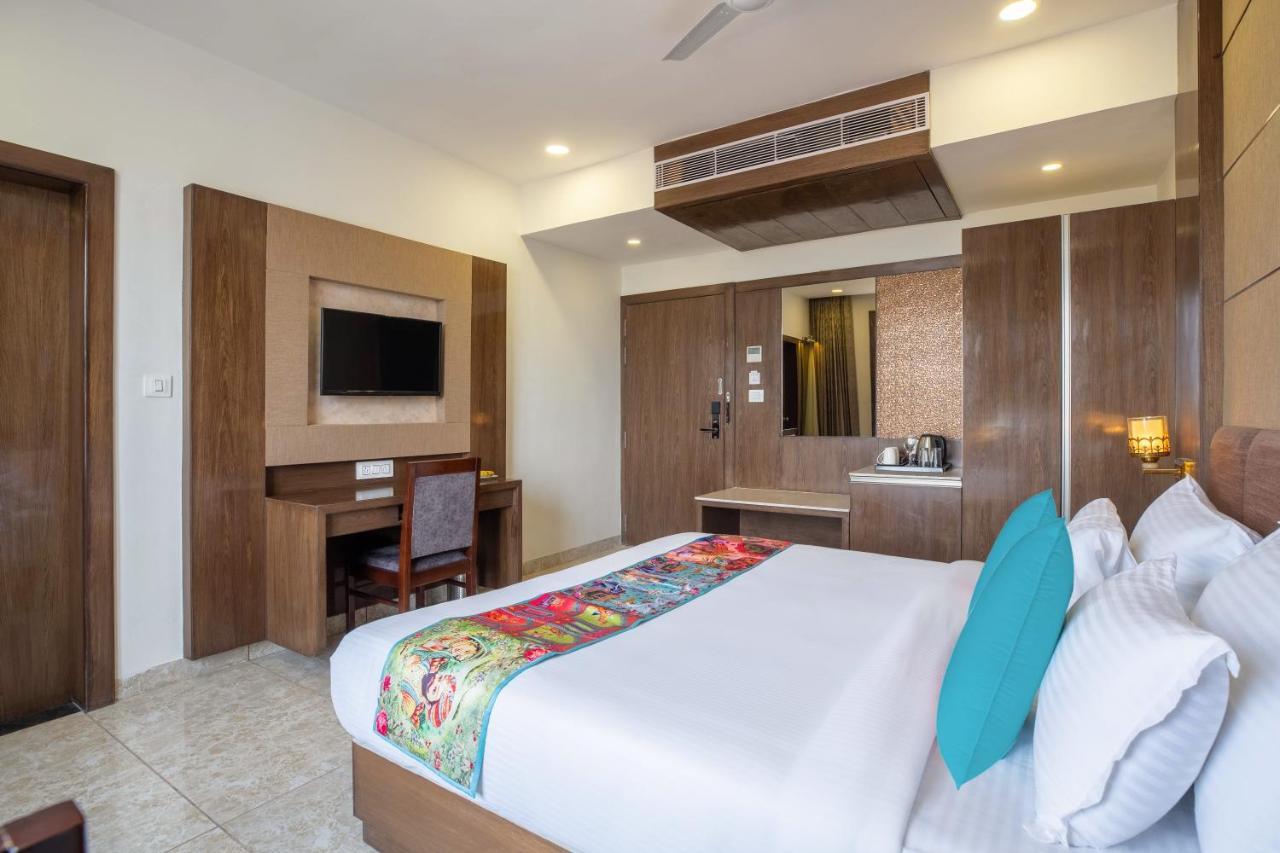 Hotel Pandora Grand, Udaipur- Nestled In Nature Wrapped In Luxury Extérieur photo