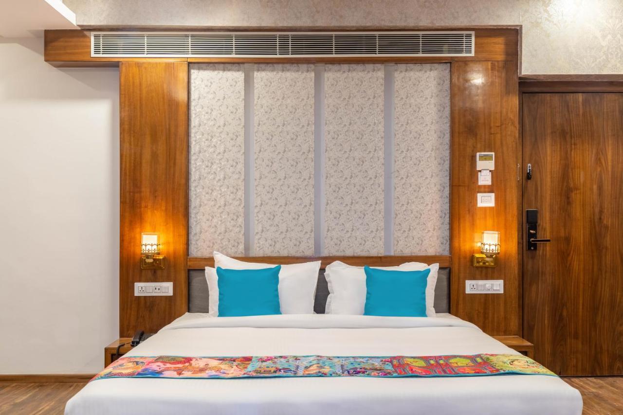 Hotel Pandora Grand, Udaipur- Nestled In Nature Wrapped In Luxury Extérieur photo